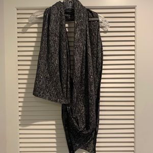 Lululemon Vinyasa Scarf- one size- 7 ways